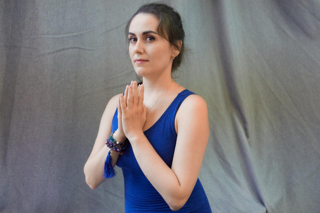 Ольга Гельфанд, автор курса Йога онлайн для незрячих